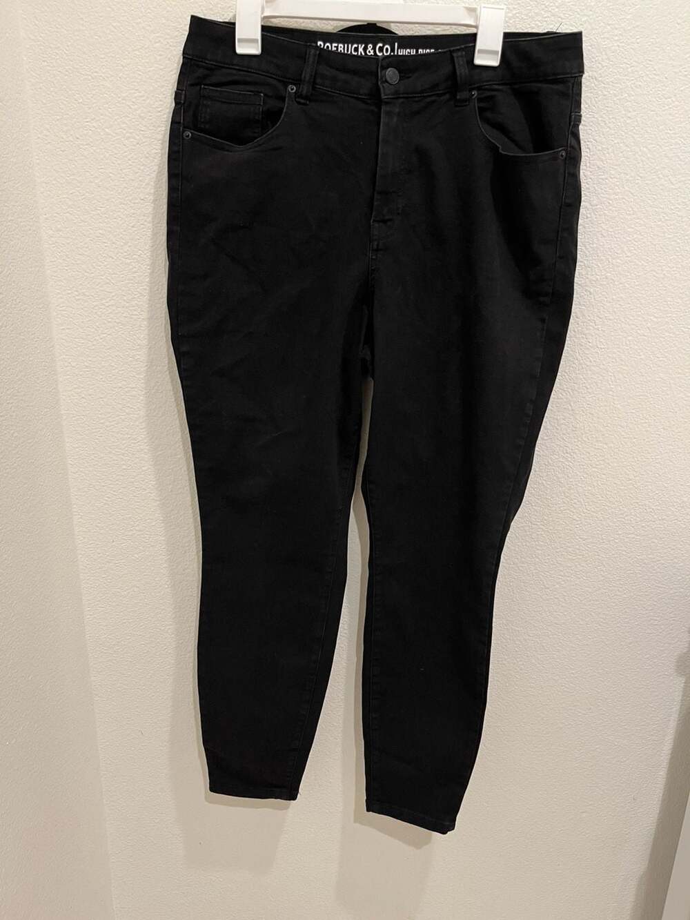 Roebuck & Co. High Rise Jegging Black Jeans Size 16